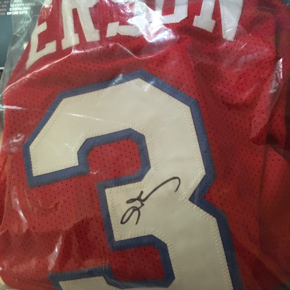 Allen iverson autographed jersey